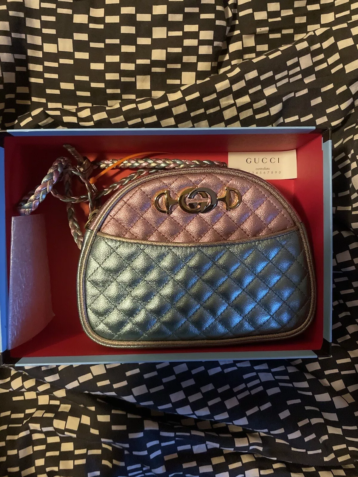 GUCCI CHAMPAGNE ROSE QUILTED TRAPUNTATA ZUMI LEATHER MINI CROSSBODY BAG